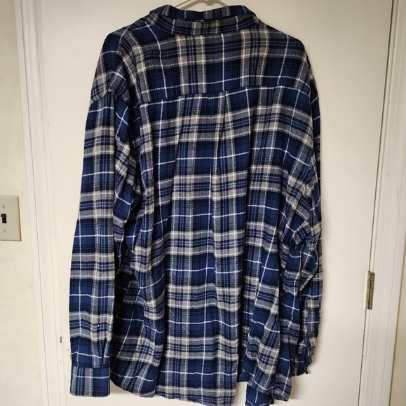 Croft and Barrow flannel shirt .XXL - Picture 3 of 3